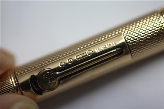 An 18ct gold Parker Presidential fountain pen,